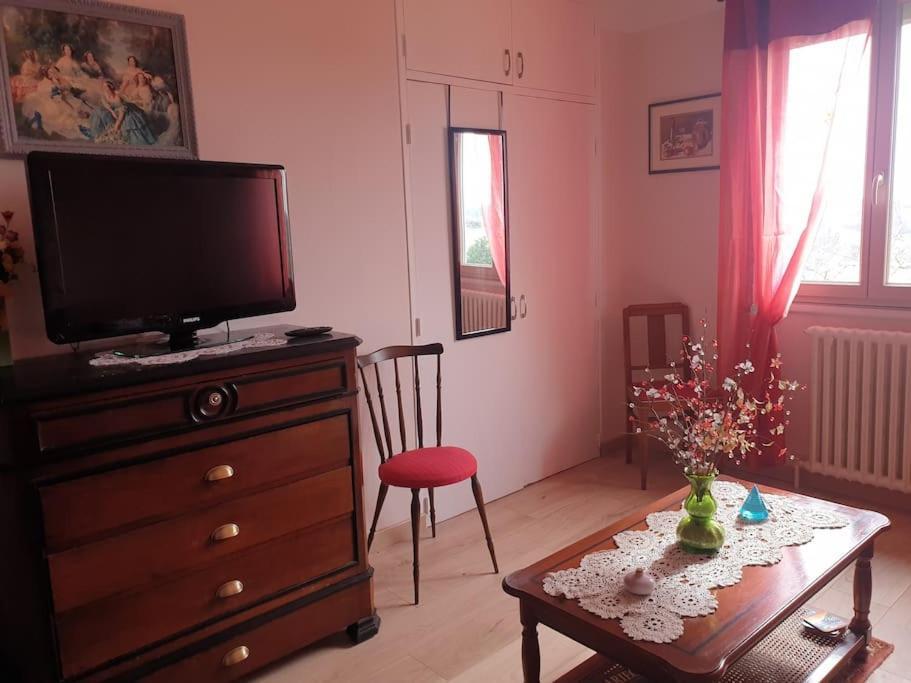 Appartement Avec Grand Jardin Labatut  Exterior foto